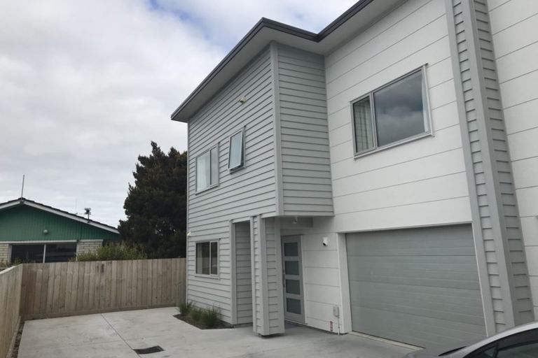 Photo of property in 59u4 May Street, Hamilton East, Hamilton, 3216