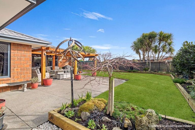 Photo of property in 7 Strathcarron Place, Broomfield, Christchurch, 8042