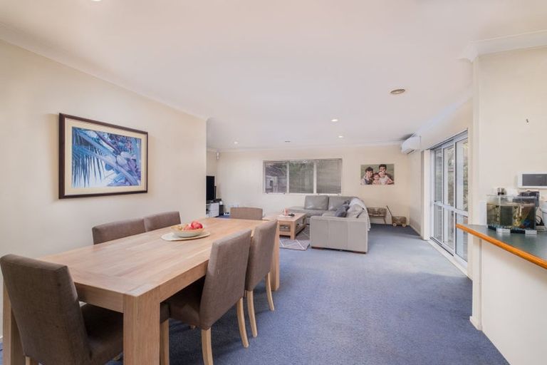 Photo of property in 15 Lenore Road, Favona, Auckland, 2024