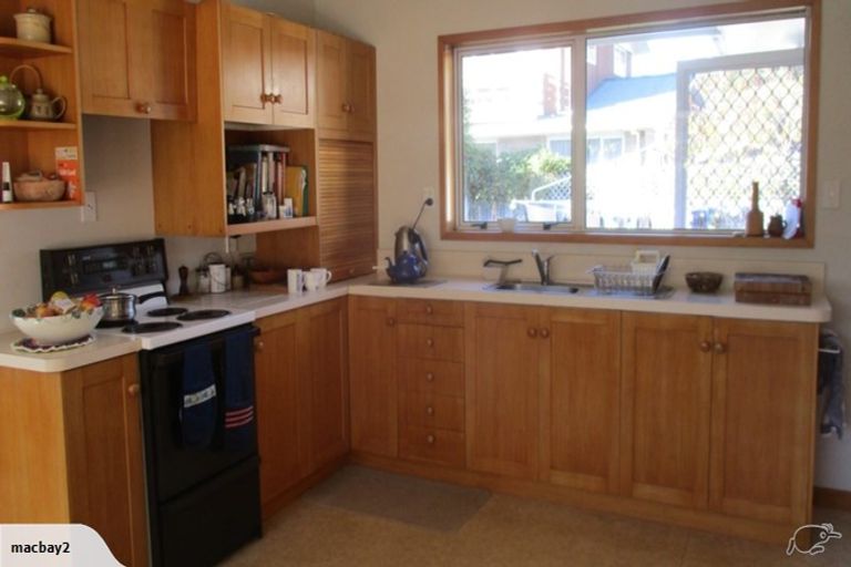 Photo of property in 17 Lascelles Street, Saint Martins, Christchurch, 8022