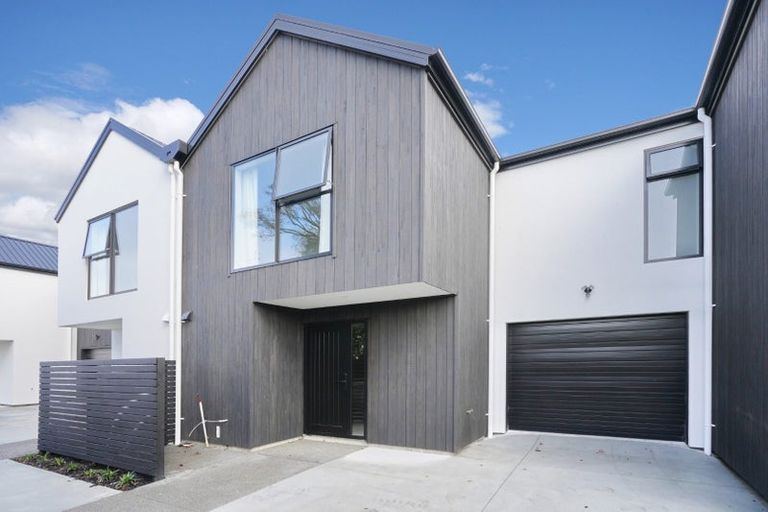 Photo of property in 31 Champion Street, Edgeware, Christchurch, 8013