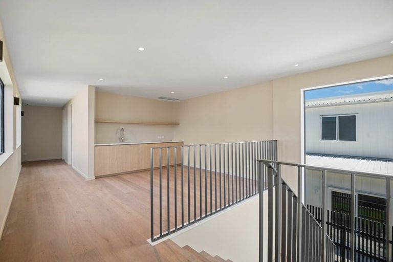 Photo of property in 43 Bristol Freighter Road, Hobsonville, 0616