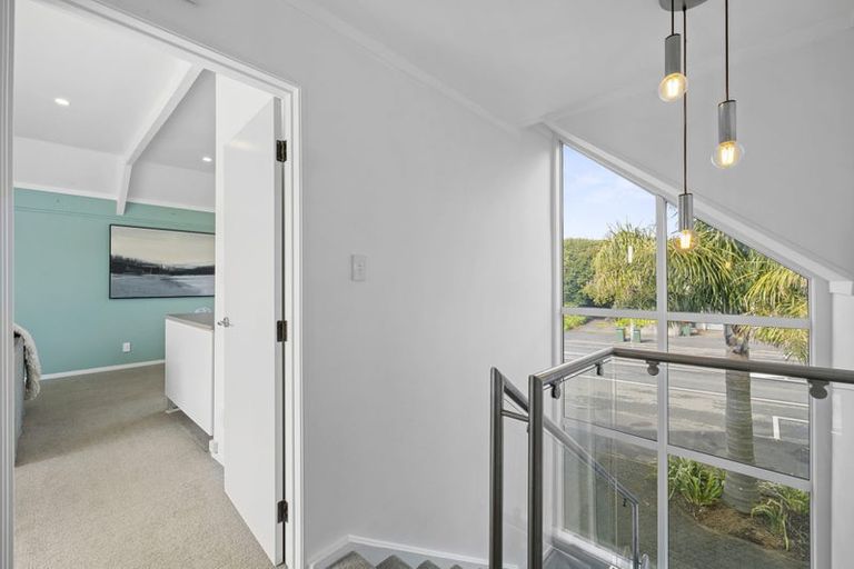 Photo of property in 405 Devon Street East, Strandon, New Plymouth, 4312