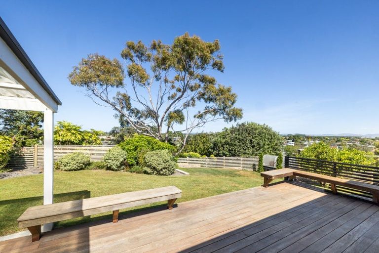 Photo of property in 8 Ewan Place, Taradale, Napier, 4112