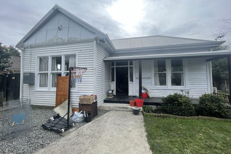 Photo of property in 19 Winton Street, St Albans, Christchurch, 8014