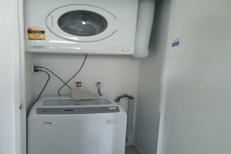 Photo of property in 18u4 Lorne Street, Melville, Hamilton, 3206