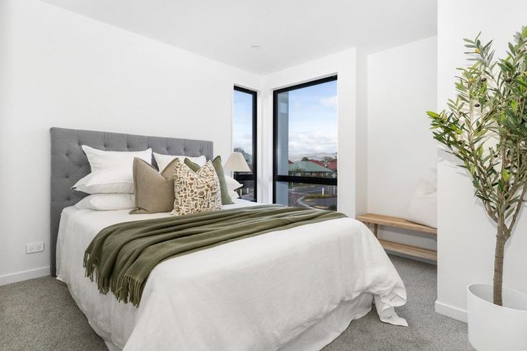Photo of property in 3/27 Division Street, Riccarton, Christchurch, 8041