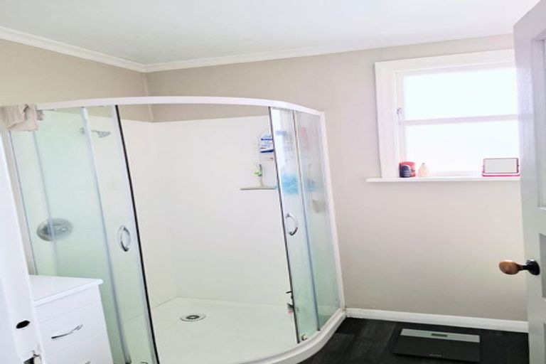 Photo of property in 32 Teignmouth Street, Abbotsford, Dunedin, 9018