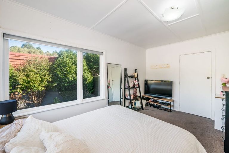 Photo of property in 3 Wairere Grove, Paraparaumu, 5032