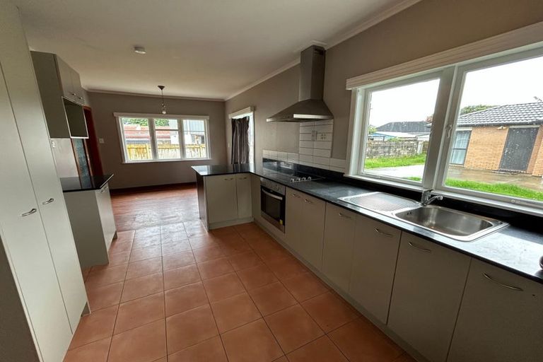 Photo of property in 200 Buckland Road, Mangere East, Auckland, 2024