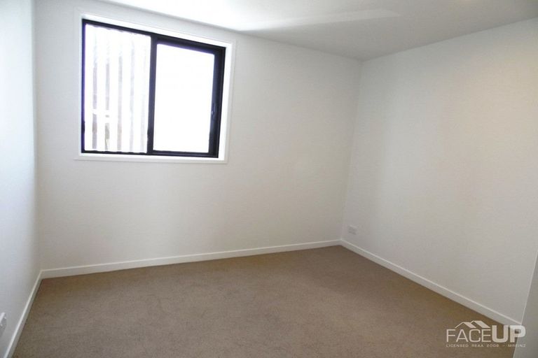 Photo of property in 12/165 Hobsonville Point Road, Hobsonville, Auckland, 0616