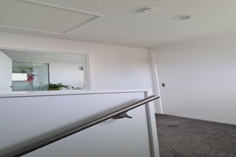 Photo of property in 10/41 Kervil Avenue, Te Atatu Peninsula, Auckland, 0610