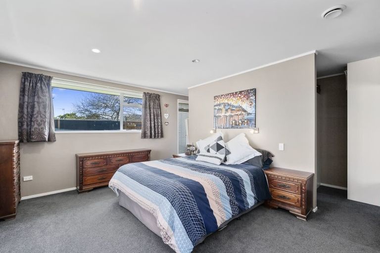 Photo of property in 16 Marshall Avenue, Richmond Heights, Taupo, 3330