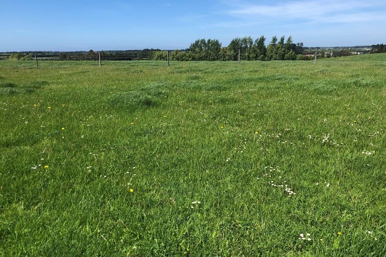 Photo of property in 830 Oxford Road, Fernside, Rangiora, 7471
