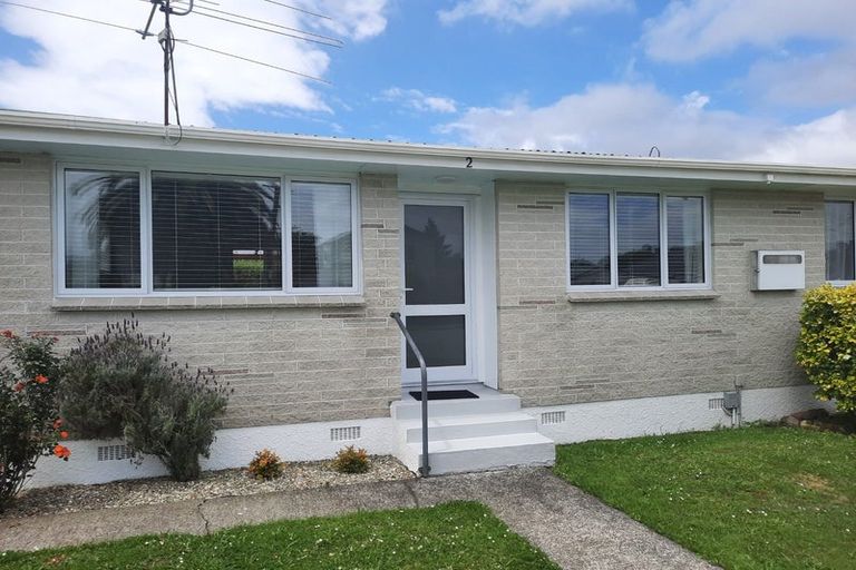 Photo of property in 2/12 Poplar Grove, Ebdentown, Upper Hutt, 5018