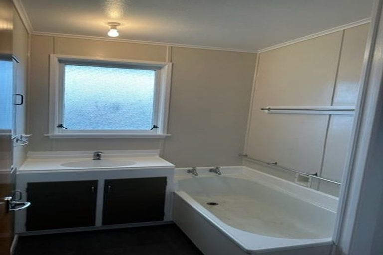 Photo of property in 19 Bellevue Avenue, Wellsford, 0900