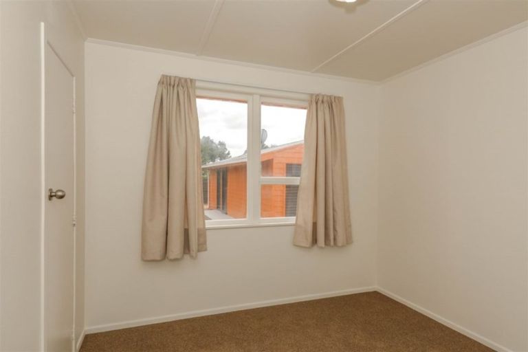 Photo of property in 16 Porritt Avenue, Huntly, 3700