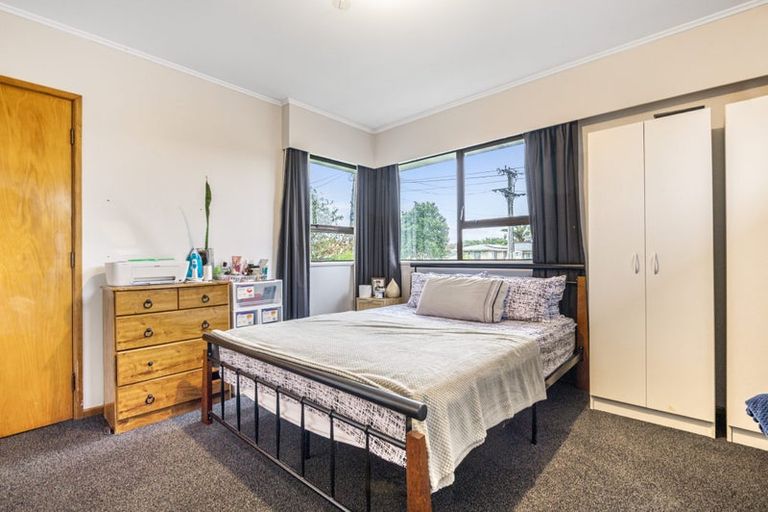 Photo of property in 20 Matapouri Road, Mangere Bridge, Auckland, 2022