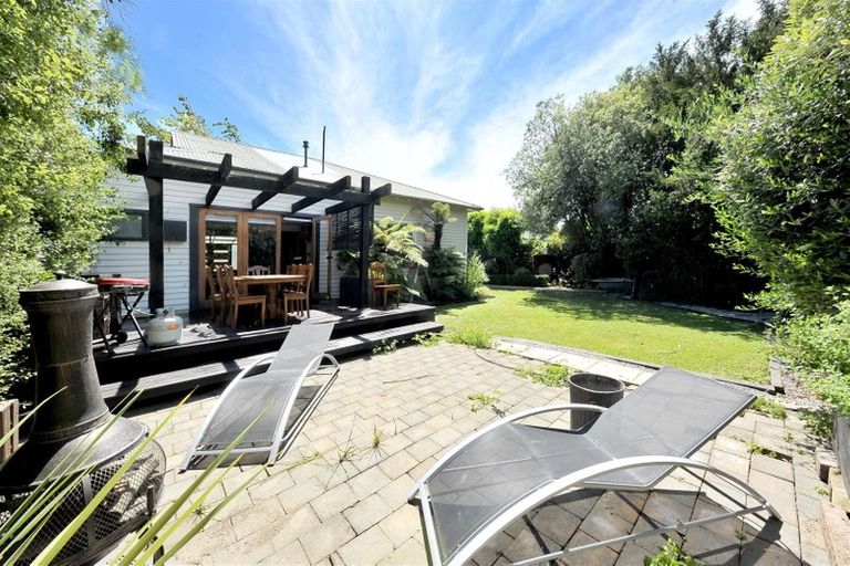 Photo of property in 79 Colombo Street, Somerfield, Christchurch, 8023