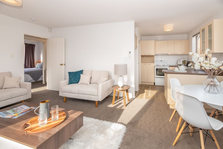 Photo of property in 1/20 Kirsten Place, Parklands, Christchurch, 8083