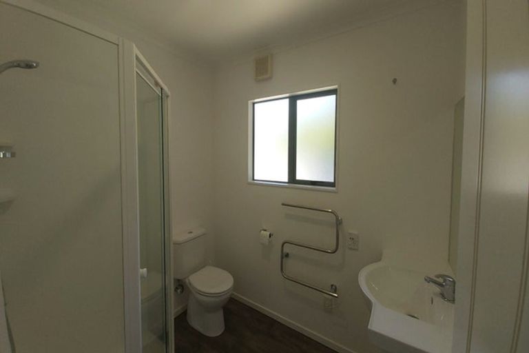 Photo of property in 22a/2 Tomo Street, New Lynn, Auckland, 0600