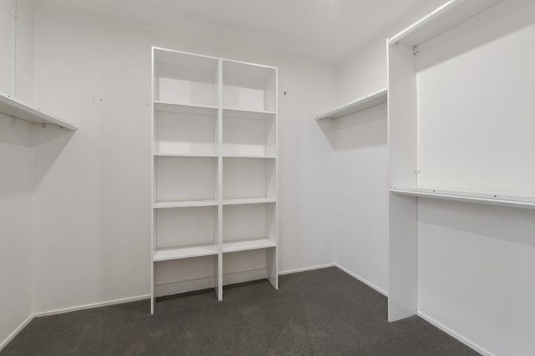 Photo of property in 4/5d The Promenade, Takapuna, Auckland, 0622