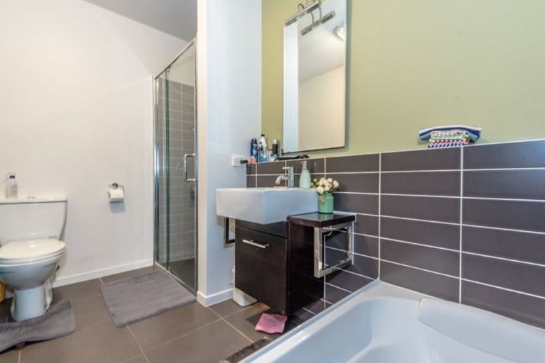 Photo of property in 2/21 Wellington Street, Hamilton East, Hamilton, 3216