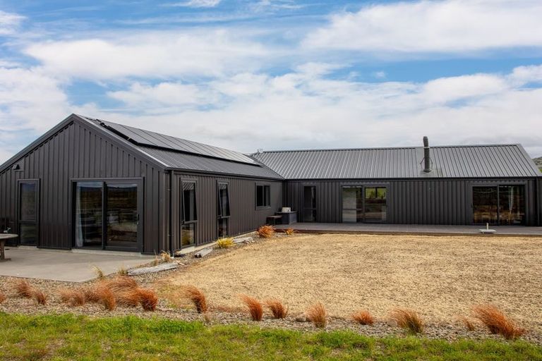 Photo of property in 39 Kordia Way, Waikerikeri, Alexandra, 9391