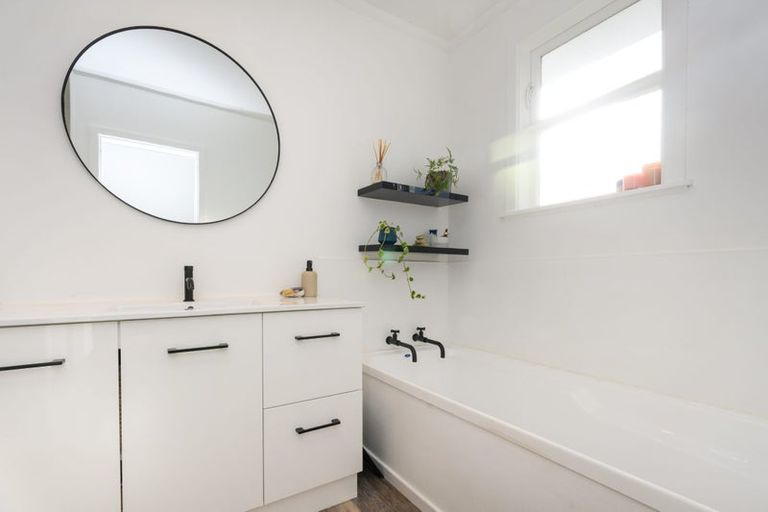 Photo of property in 11 Juliana Place, Awapuni, Palmerston North, 4412