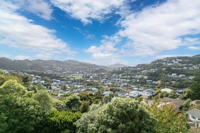 Photo of property in 109 Allington Road, Karori, Wellington, 6012