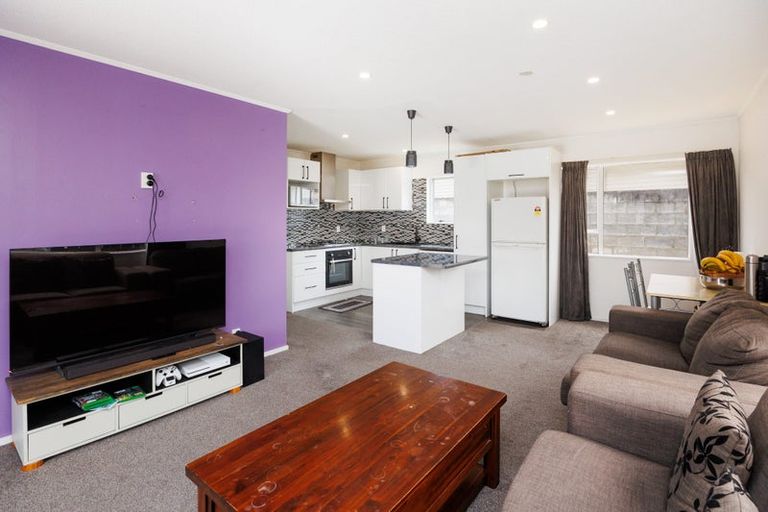Photo of property in 23a Rhodes Drive, Kelvin Grove, Palmerston North, 4414