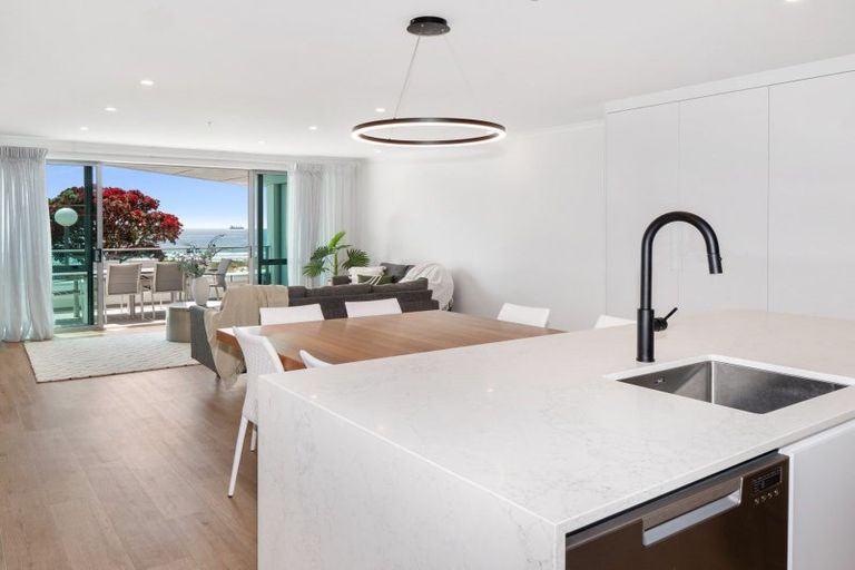 Photo of property in 204/136 Marine Parade, Mount Maunganui, 3116