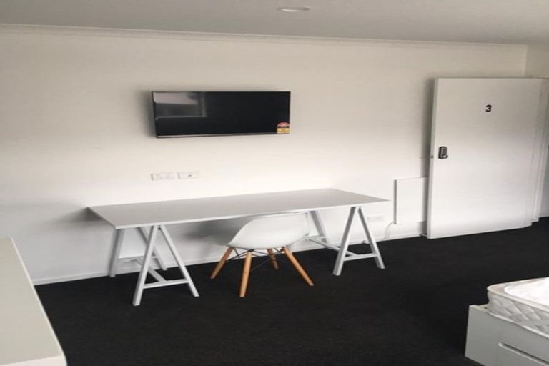 Photo of property in 16u2 Hogan Street, Hamilton East, Hamilton, 3216