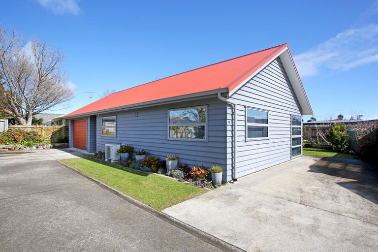 Photo of property in 4b Shanley Crescent, Waiuku, 2123