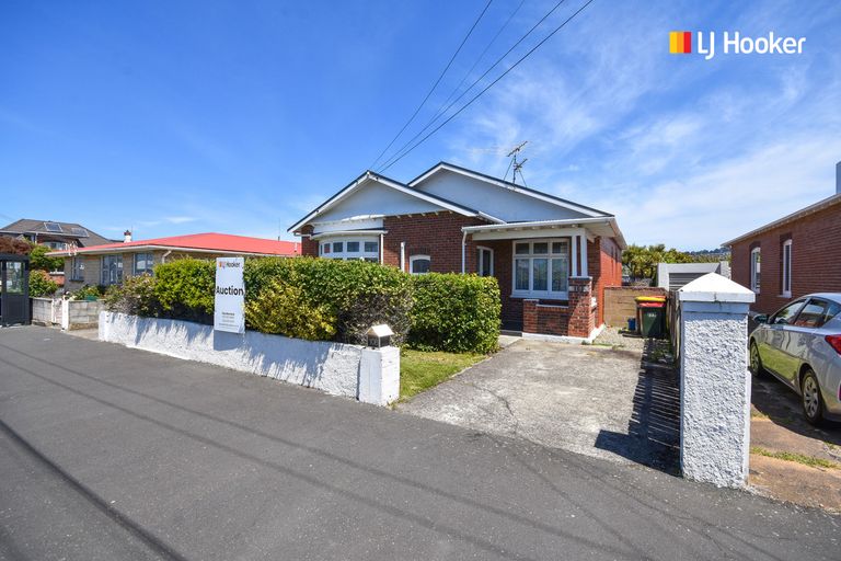 Photo of property in 108 Prince Albert Road, Saint Kilda, Dunedin, 9012