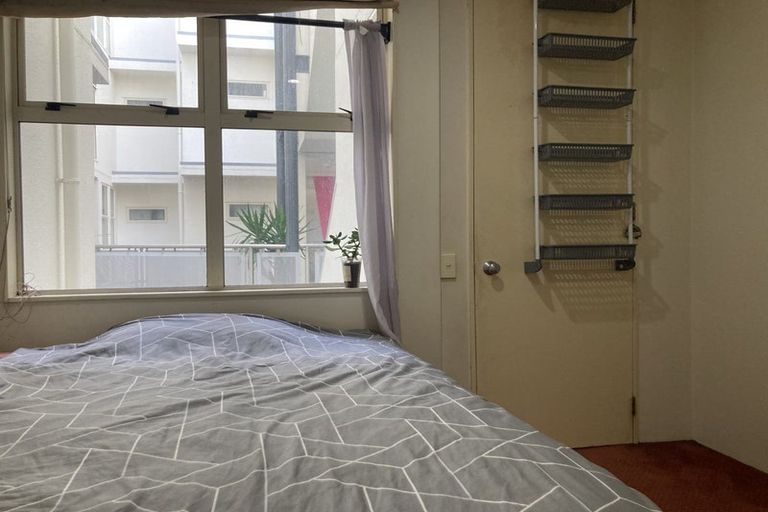 Photo of property in Sirocco Apartments, 605/8u Church Street, Wellington Central, Wellington, 6011