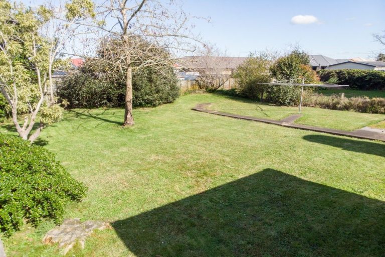 Photo of property in 11 Hayward Road, Ngatea, 3503