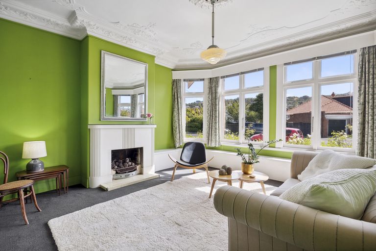 Photo of property in 85 Hargest Crescent, Saint Clair, Dunedin, 9012