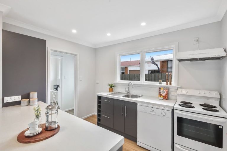 Photo of property in 84 Roberta Drive, Somerfield, Christchurch, 8024