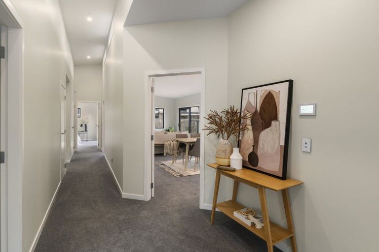 Photo of property in 10a Queenwood Road, Levin, 5510