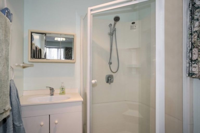 Photo of property in 1 Mcevoy Avenue, Tuakau, 2121