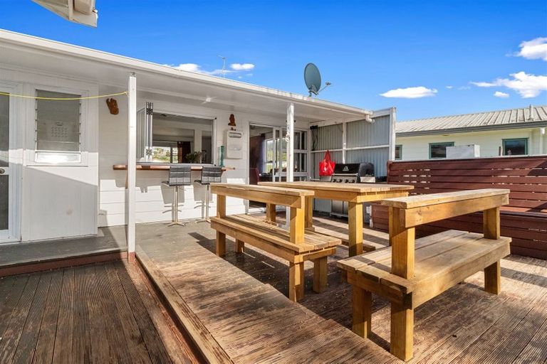 Photo of property in 110 Otahu Road, Whangamata, 3620