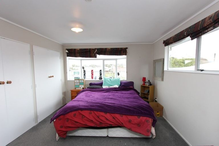 Photo of property in 146 Miranda Street, Stratford, 4332