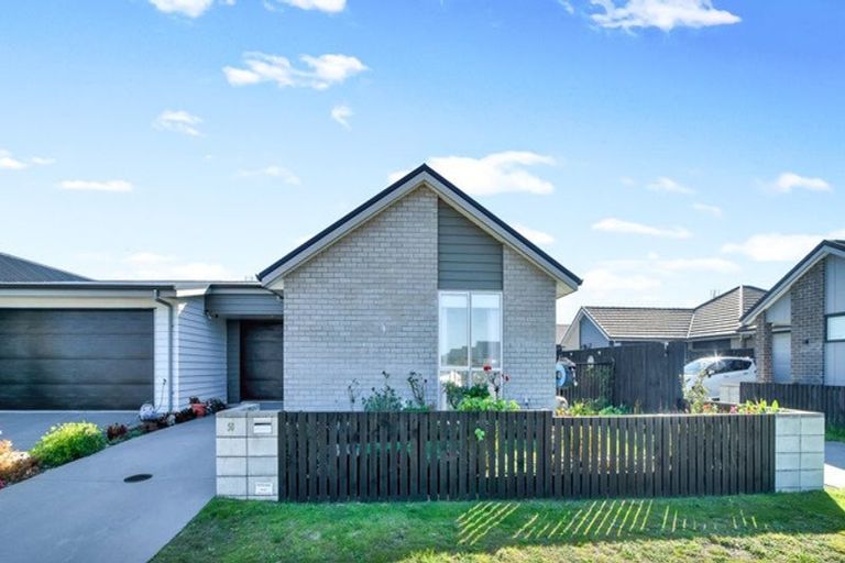 Photo of property in 50 Crown Street, Papamoa, 3118