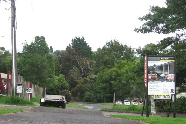 Photo of property in 87a/2 Woodglen Road, Glen Eden, Auckland, 0602