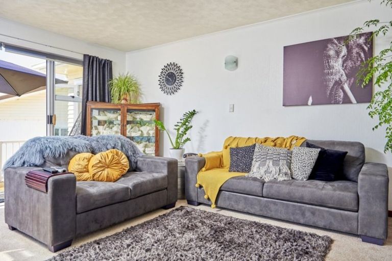 Photo of property in 17 Muriwai Drive, Whakatane, 3120