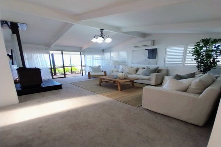 Photo of property in 180 Whirinaki Road, Eskdale, Napier, 4182
