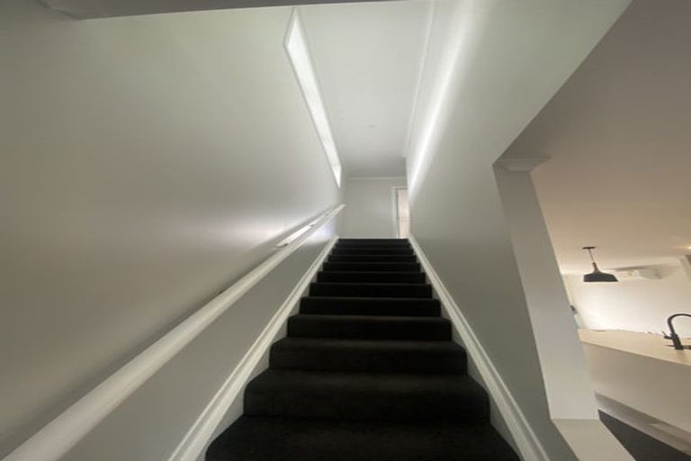 Photo of property in 103 Botanical Road, Takaro, Palmerston North, 4412