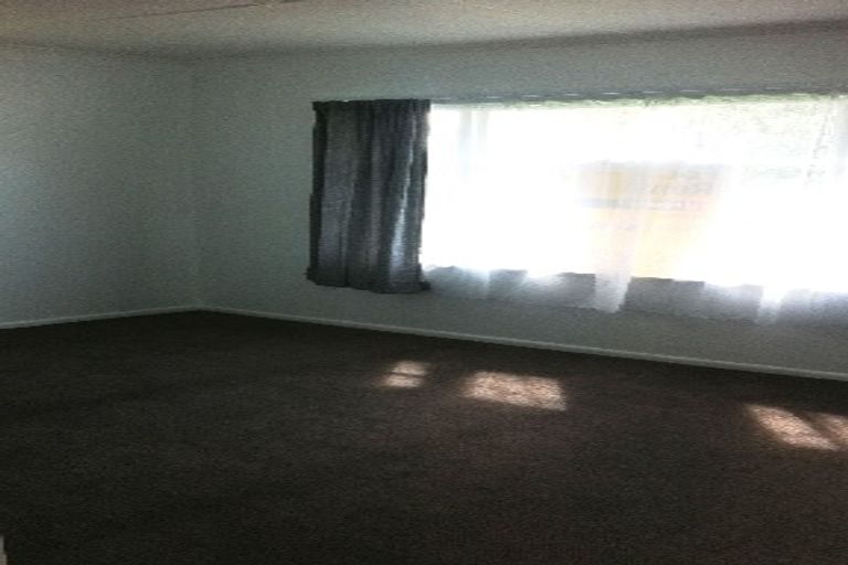 Photo of property in 27 Collins Road, Melville, Hamilton, 3206