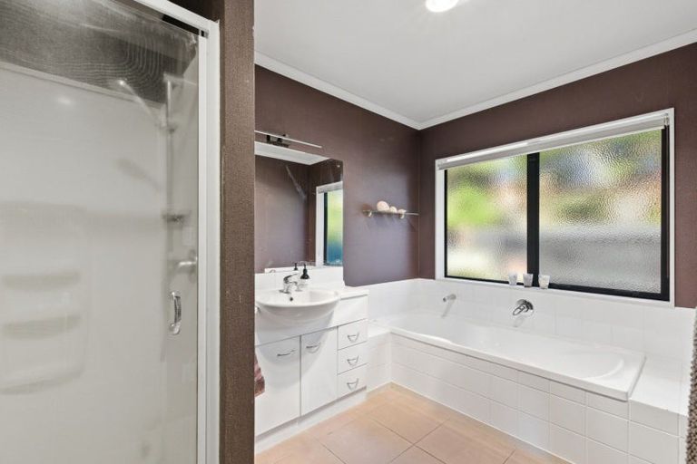 Photo of property in 16 Marick Place, Papamoa Beach, Papamoa, 3118